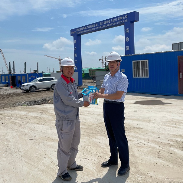 16281343689548317hQo.jpg xiao.jpg